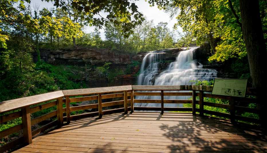 Brandywine Falls in Cuyahoga Valley National Park 