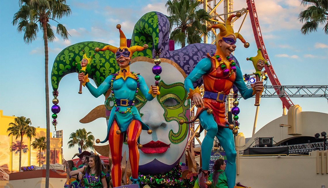 Harlequin float in Mardi Gras Parade at Universal Studios