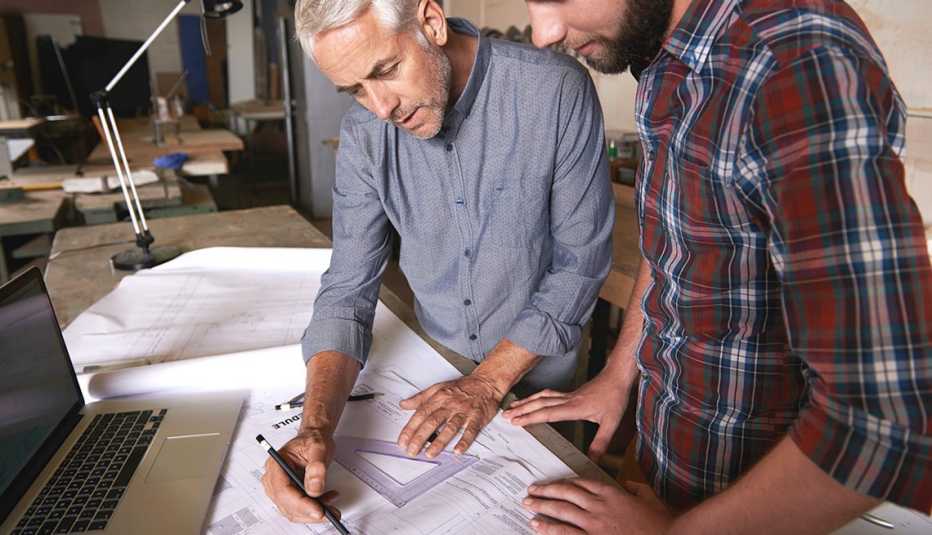 10 Great Jobs for workers over 50 - Home modification pro