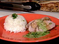 Plato con carne y arroz