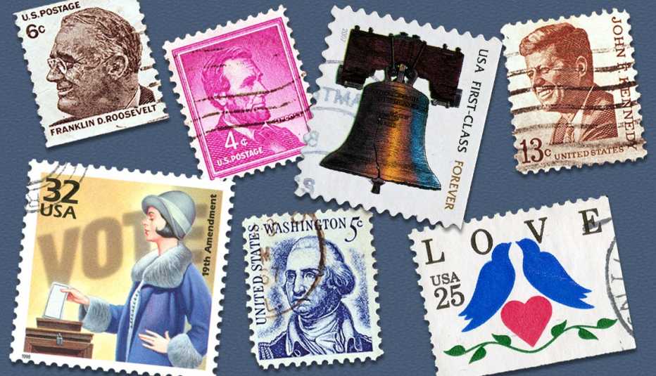 Varias estampillas del correo postal de Estados Unidos