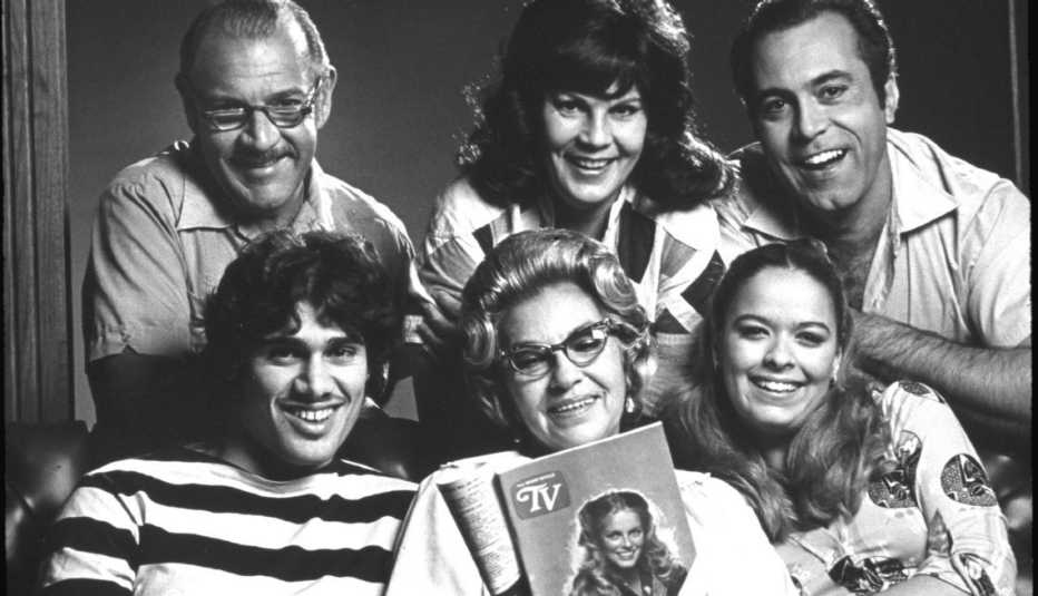 El elenco del programa de televisión cubano-americano "Que Pasa, USA".