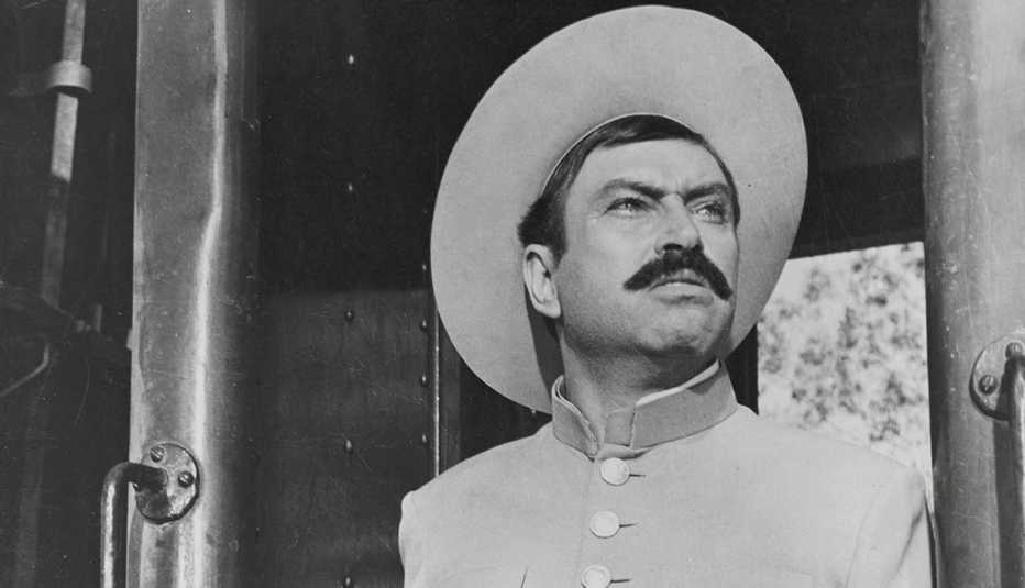 Pedro Armendáriz en una escena de la película Así era Pancho Villa, 1957