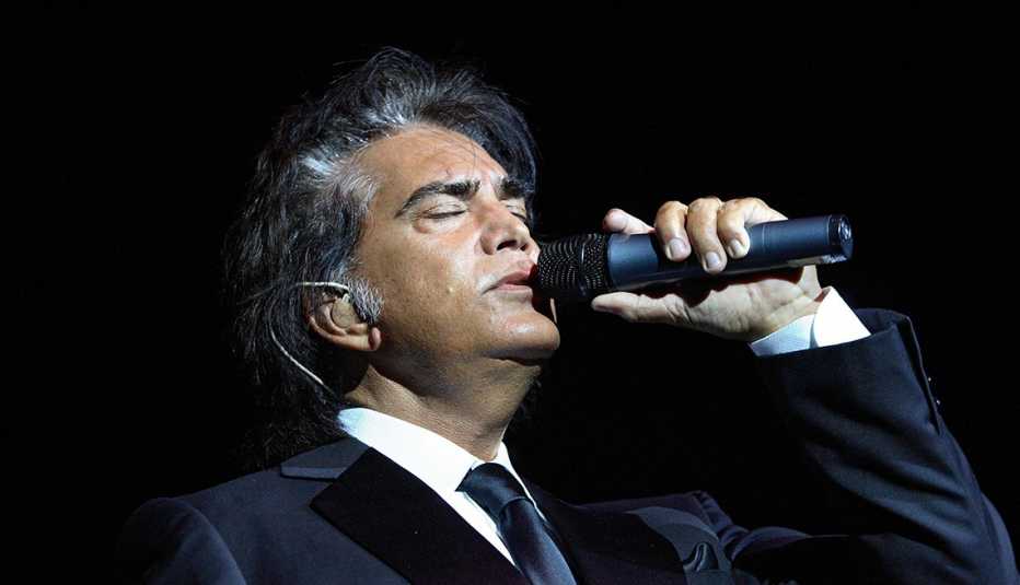 José Luis Rodríguez, El Puma. Un recorrido a la carrera del cantante venezolano. Hollywood, Florida, 2006