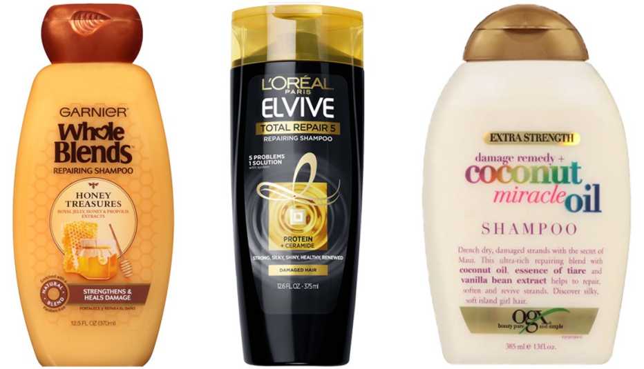 (De izq. a der.) Garnier Whole Blends Honey Treasures Repairing Shampoo; L'Oreal Paris Elvive Total Repair 5 Repairing Shampoo; OGX Extra Strength Damage Remedy + Coconut Miracle Oil Shampoo