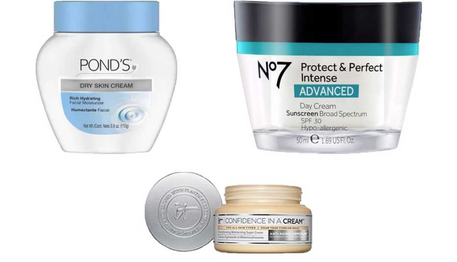Cremas Pond's Dry Skin Cream (arriba, a la izquierda); No7 Protect & Perfect Intense Advanced Day Cream SPF 30 (arriba, a la derecha); It Cosmetics Confidence In A Cream Hydrating Moisturizer.