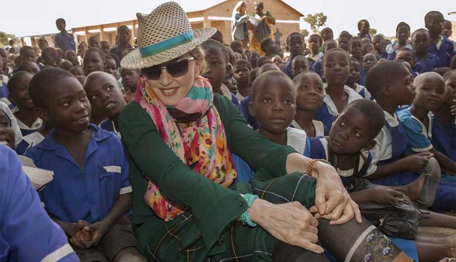 Madonna - Famosos y humanitarios