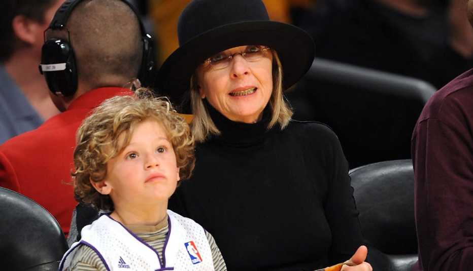 Diane Keaton con su hijo Duke