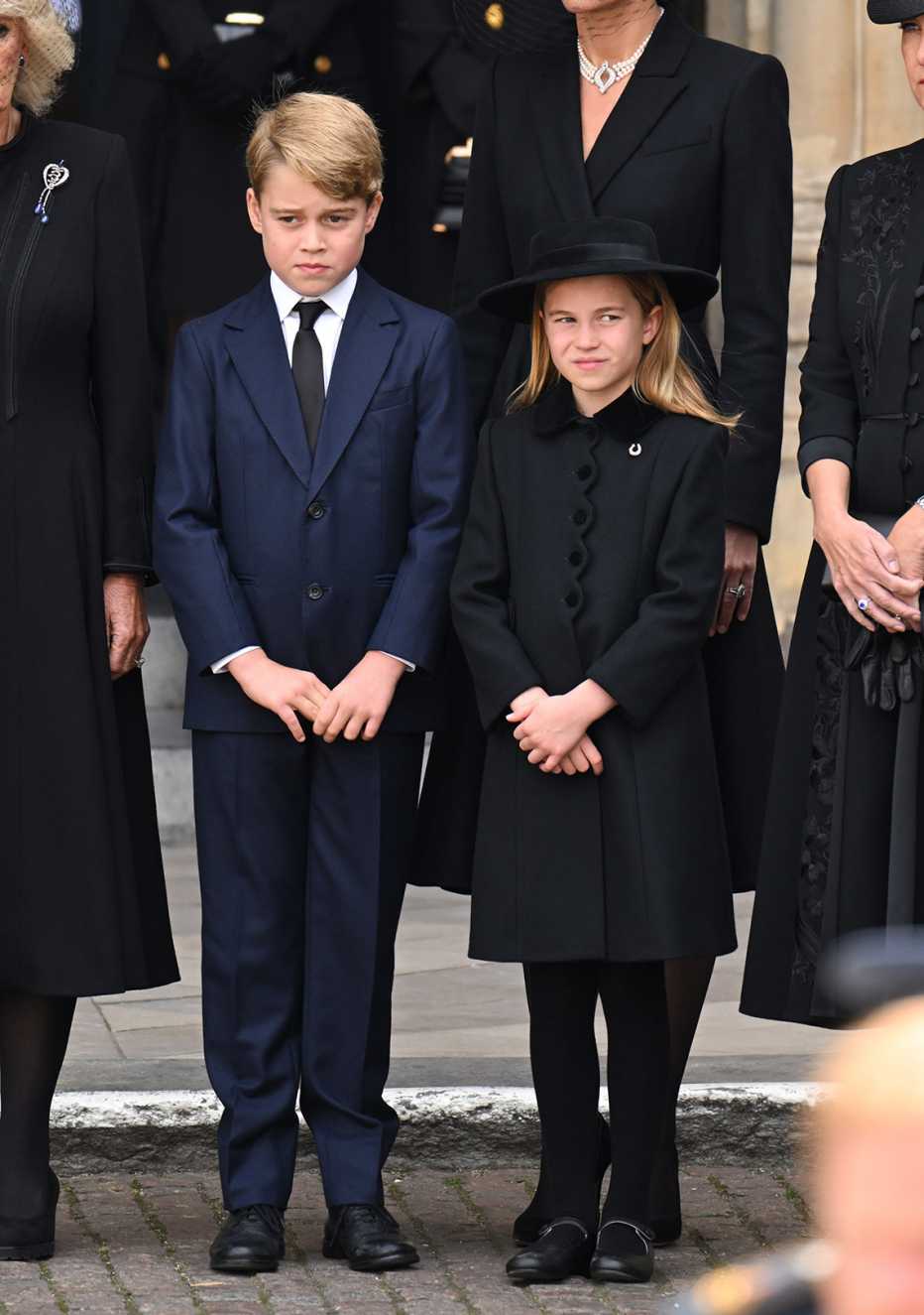 El príncipe Jorge de Gales y la princesa Carlota de Gales durante el funeral de estado de la reina Isabel II
