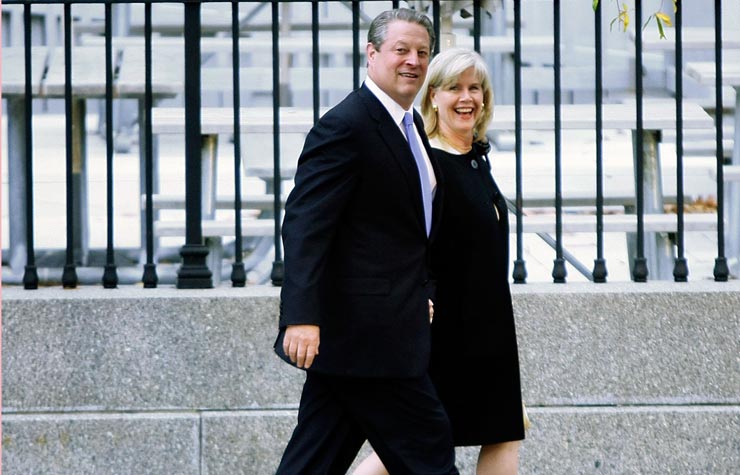 El ex vicepresidente Al Gore y Tipper Gore. ¿Por qué las parejas casadas por largo tiempo, se separan?