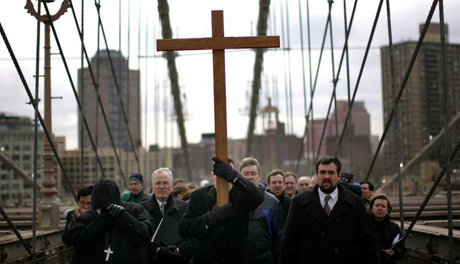 Way of the Cross, Brooklyn Bridge, Semana Santa, una tradición de fe