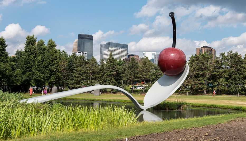 Estructura de arte público en Minneapolis