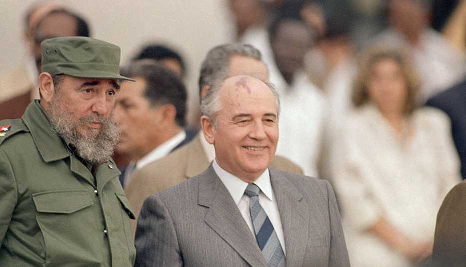 Fidel Castro y Mijail Gorbachov