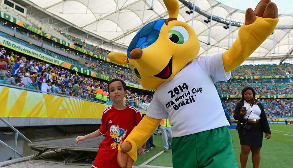 Fuleco (Brazil, 2014), Mascotas de los mundiales de fútbol