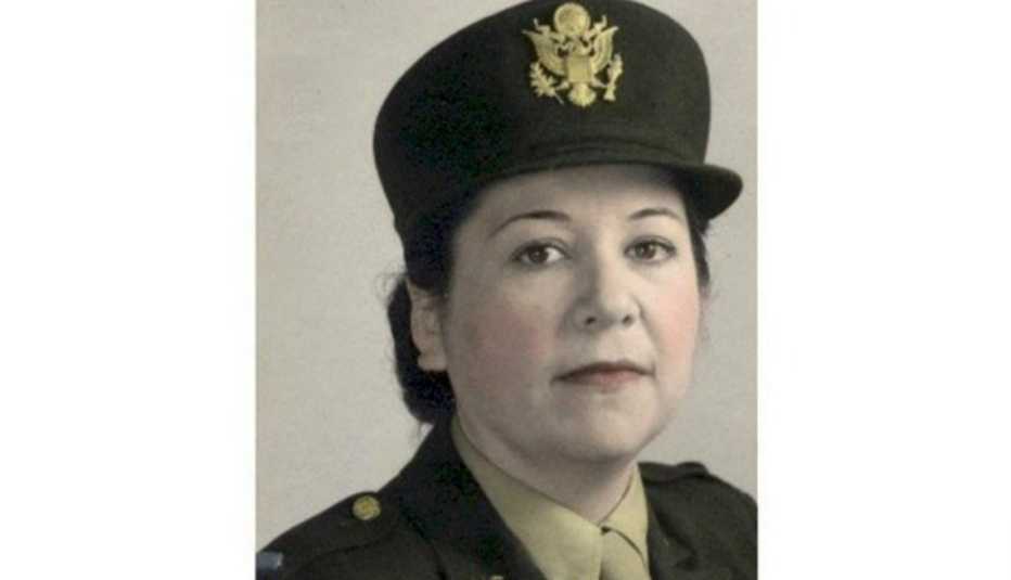 Teniente segunda Maria Dolores Hernández 