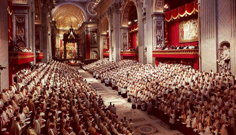 Juan XXIII convoca el Concilio Vaticano II