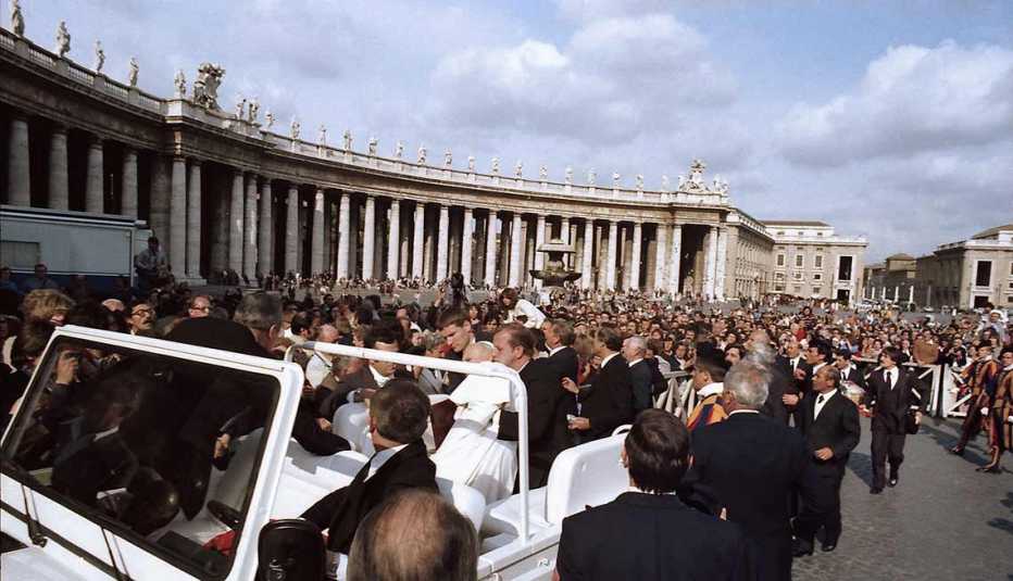 Atentado contra el papa Juan Pablo II el 13 de mayo de 1981