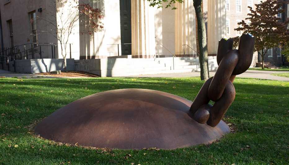 Monumento a la trata de esclavos en Brown University