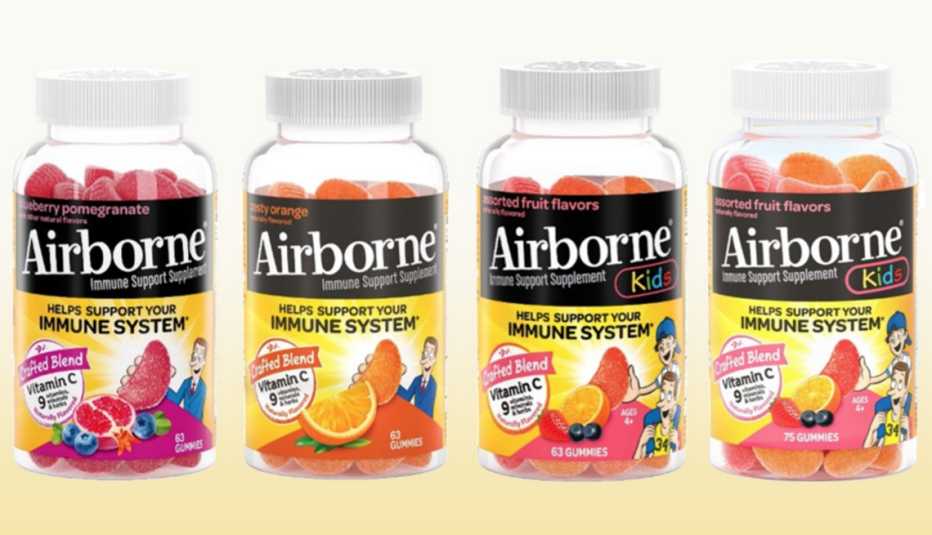 Varias botellas de suplementos Airborne