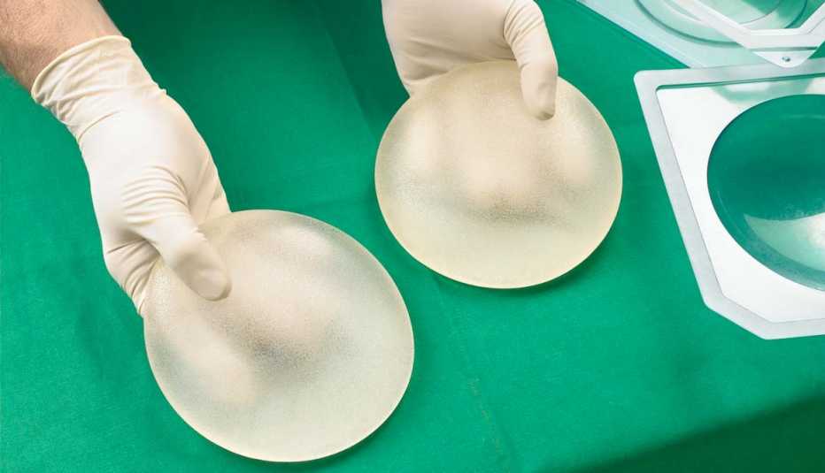 Implantes de seno - Preguntas al cirujano plástico