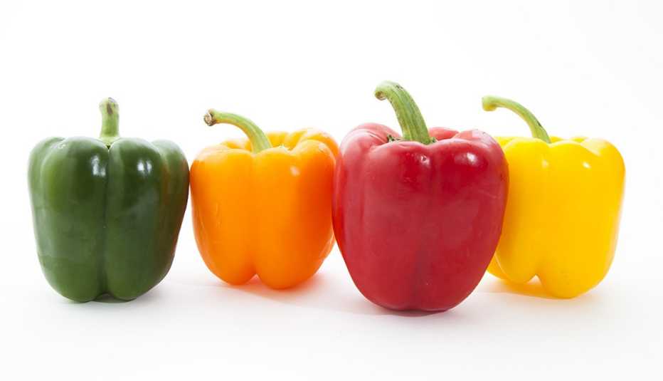 Pimientos de varios colores - Frutas y vegetales que podrían causar alergias