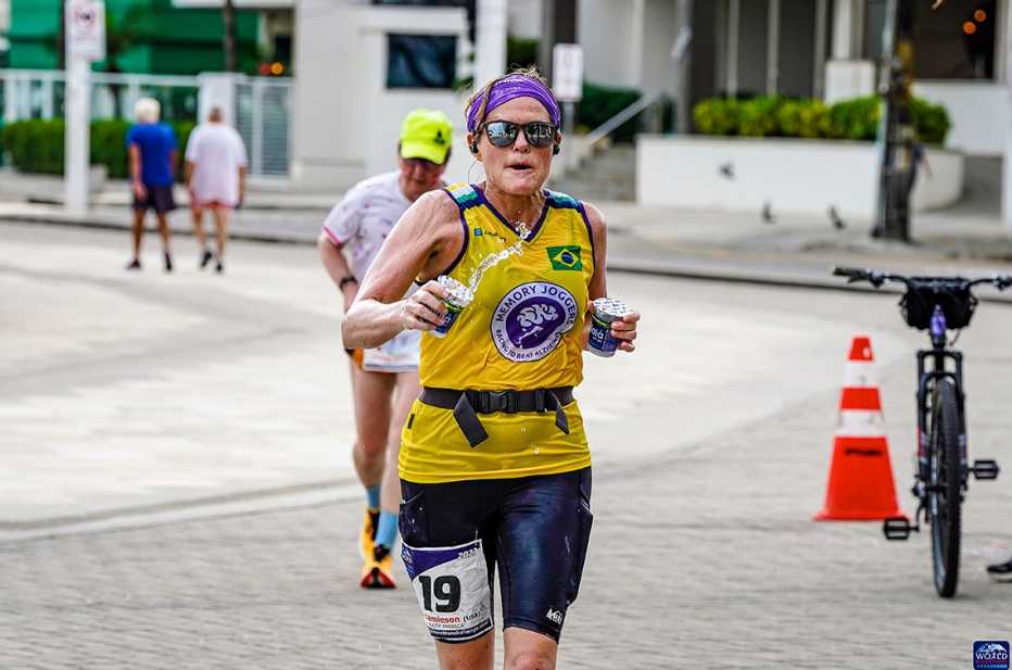 Jill Jamieson, en una carrera en Brasil como parte del World Marathon Challenge
