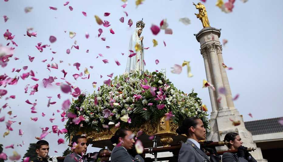 Guide: Celebrate Lady of Fatima’s Centennial in Portugal 