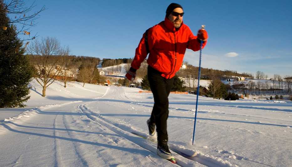 a man skiing in quechee vermont