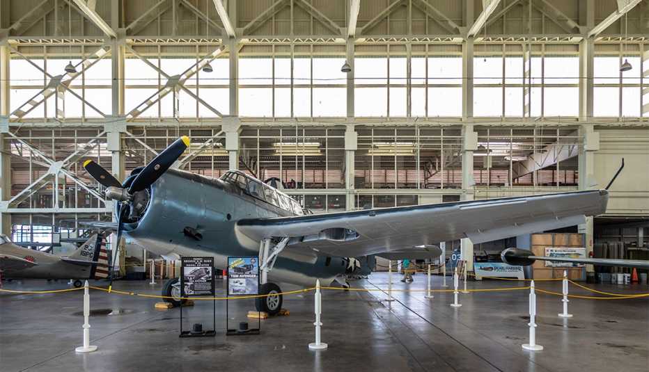 Avión en el Museo de Aviación de Pearl Harbor