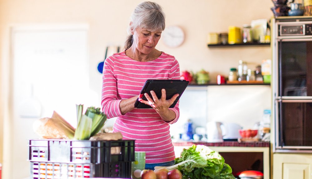 Hunger Among Older Adults - Food Research & Action Center