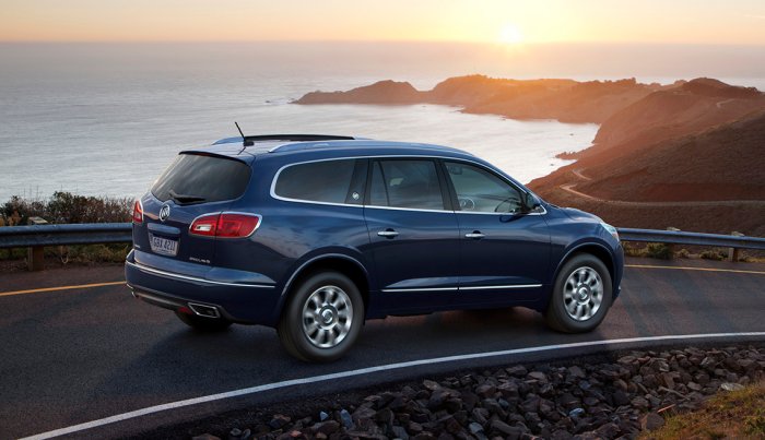 2017 Buick Enclave - Los mejores autos para viajar en la carretera
