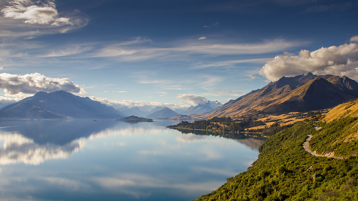 View of the mountains in New Zealand