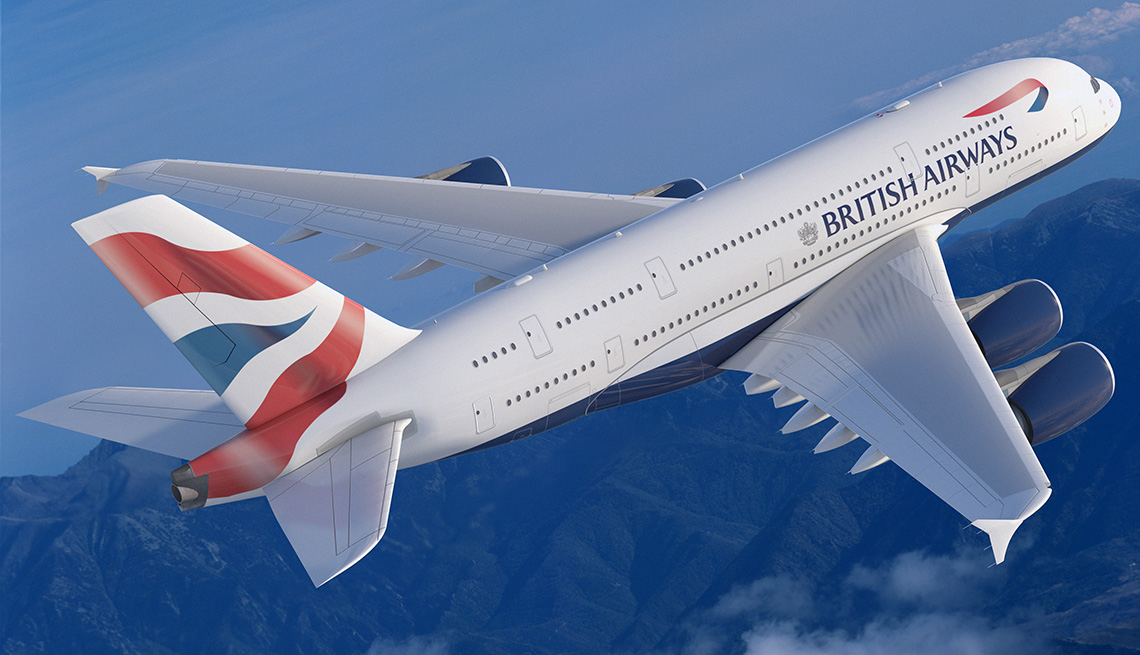 Un avión de British Airways volando