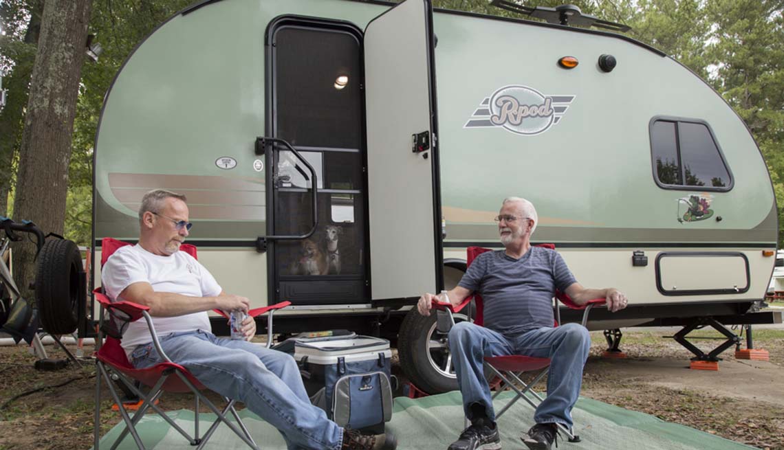 Allan Altman and Bernie Gregory at Sweetwater Creek RV Park in