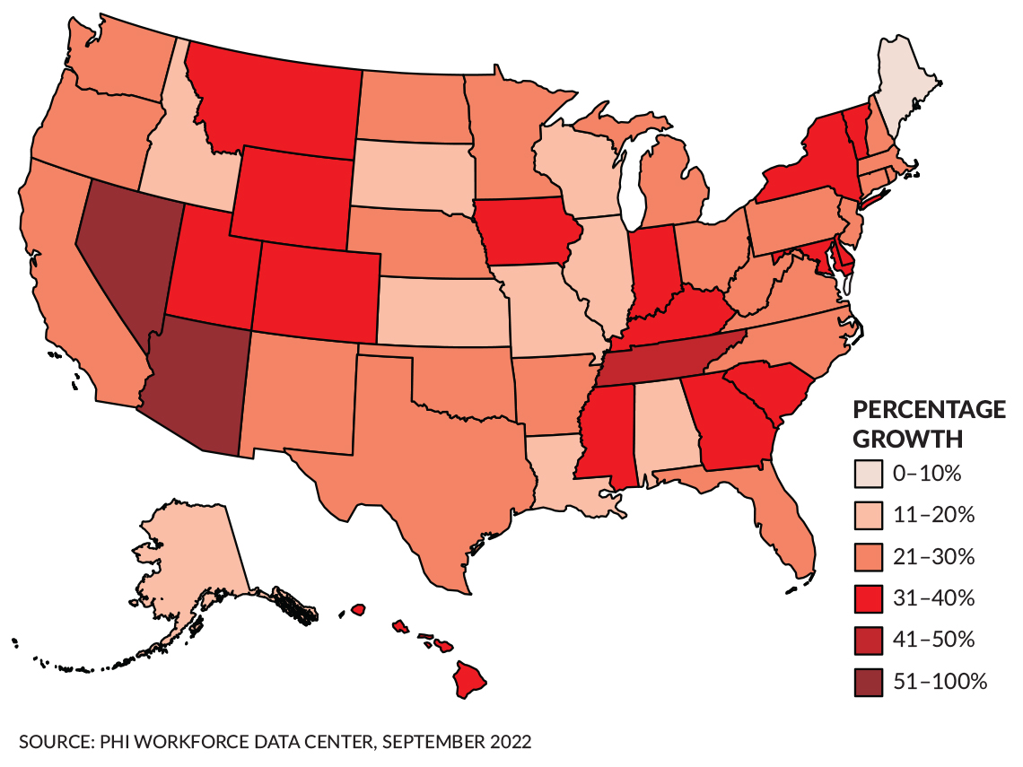 Un mapa de Estados Unidos que muestra el porcentaje de vacantes para empleados auxiliares a domicilio.