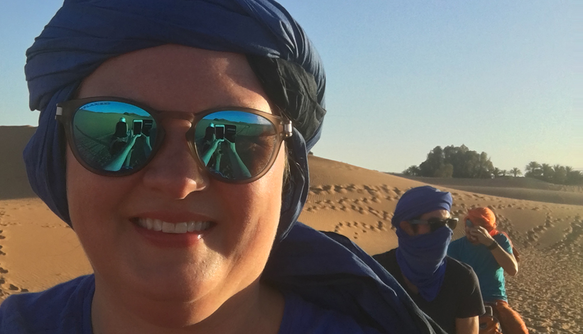 Selfie of Melissa Gold in the desert