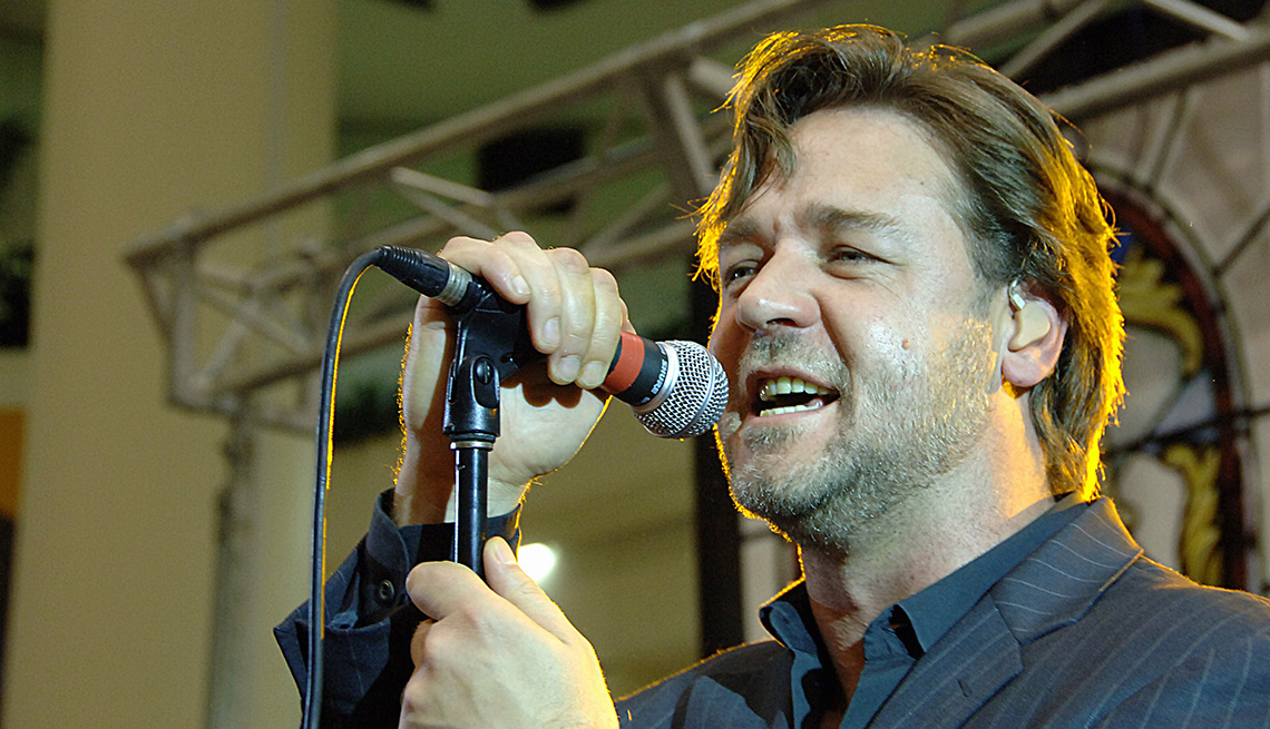 Actor, Russell Crowe, Performance, On Stage, Concert, Singing, Actor Rock Stars