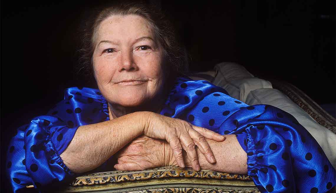 Famous People We've Lost in 2015, Colleen McCullough