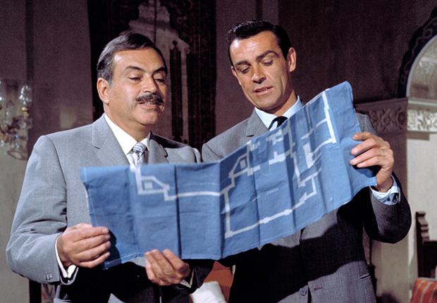 Pedro Armendáriz un actor que dejó huella en México y Hollywood - En una escena de la película de James Bond, From Rusia with Love, con  Sean Connery, 1963. 