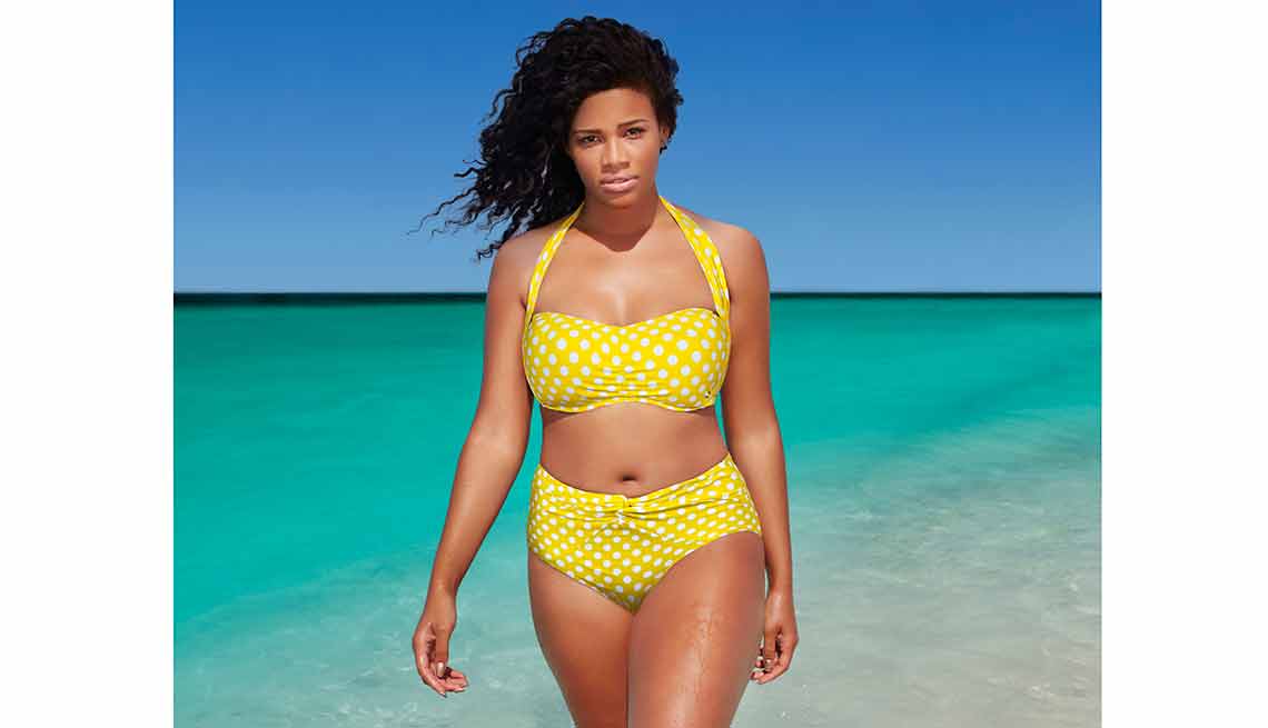 Swim Sexy the Bombshell Polka Dot Bikini - Mejores trajes de baño para el verano del 2016