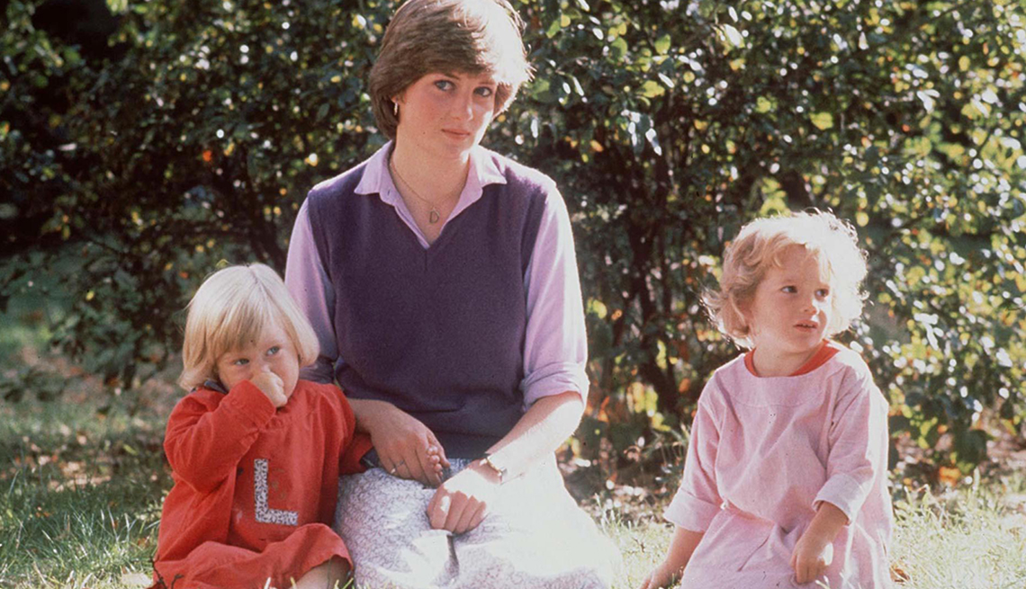 item 4 of Gallery image - Lady Diana Spencer working as nursery school assistant at the Young England Kindergarten, Pimlico, London, Britain 1980.