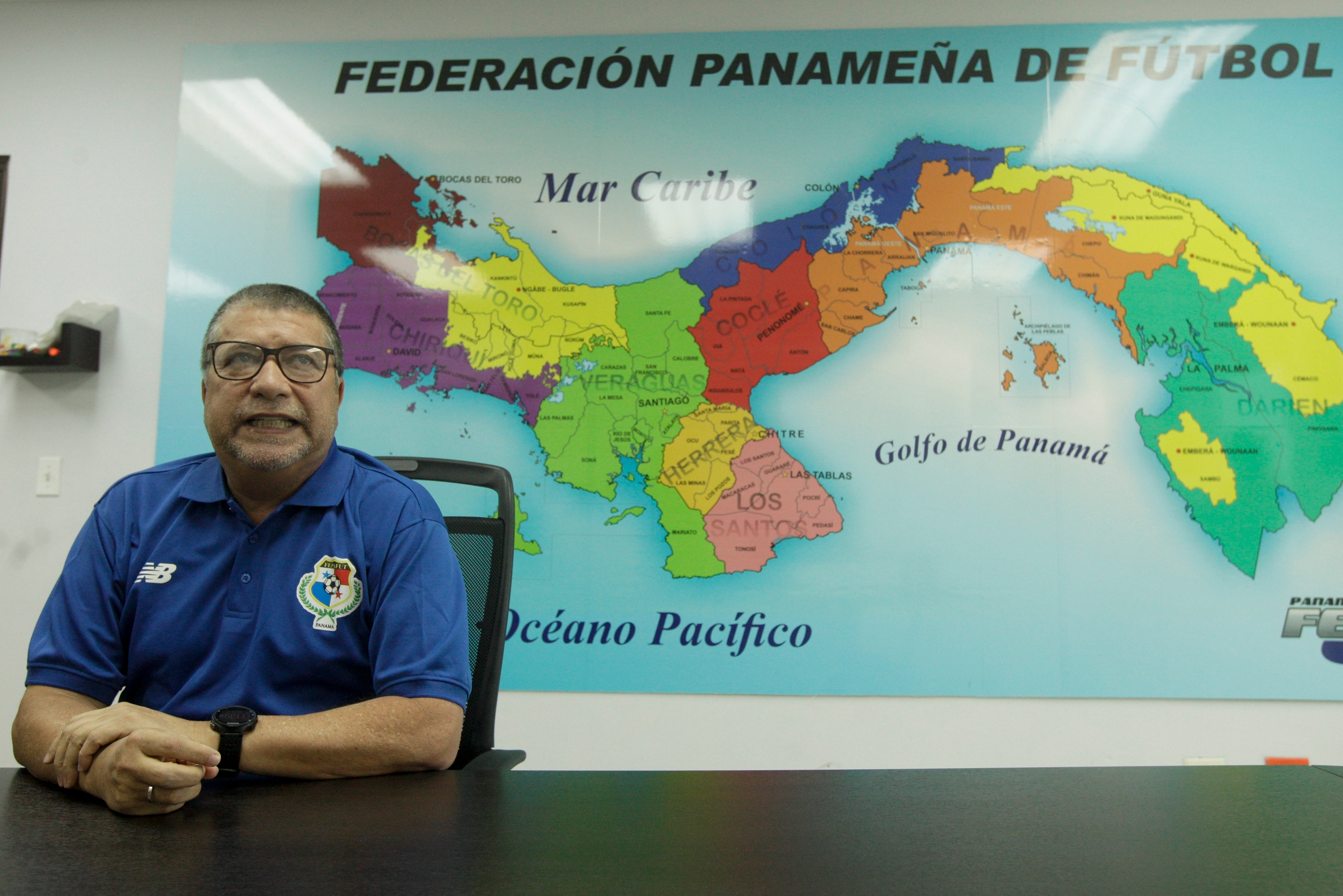 El entrenador colombiano Hernán Darío "Bolillo" Gómez cambió a Panamá