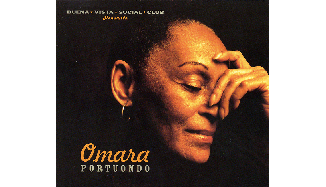 Portada del disco Omara Portuondo, de Buena Vista Social Club