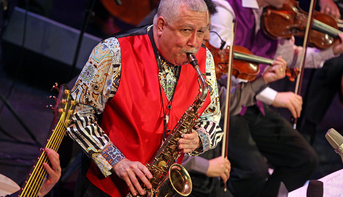Paquito D'Rivera con el saxofón