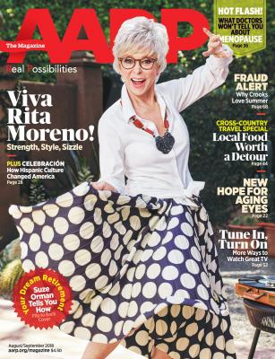 Rita Moreno en la portada de la revista de AARP