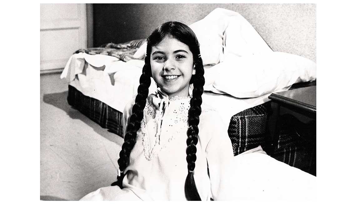 item 2 of Gallery image - Lucero, a los 14 años, protagonizó la telenovela Chispita. México, 1983.
