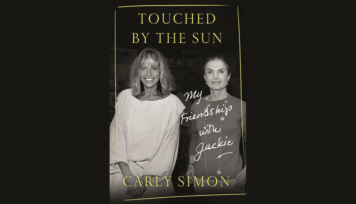 item 1 of Gallery image - La portada del libro “Touched by the Sun: My Friendship with Jackie”, de Carly Simon.