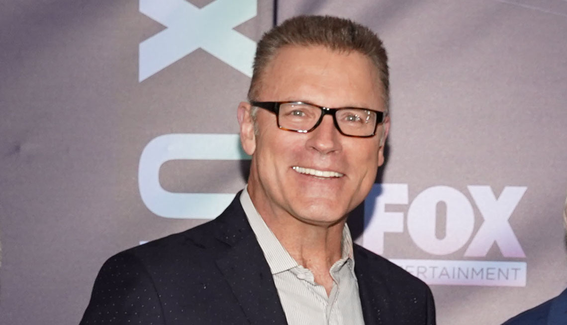 item 4 of Gallery image - Howie Long attends the 2019 FOX Upfront at Wollman Rink, Central Park on May 13, 2019 in New York City.