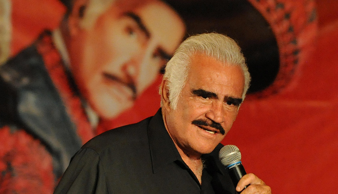 item 7 of Gallery image - Vicente Fernández