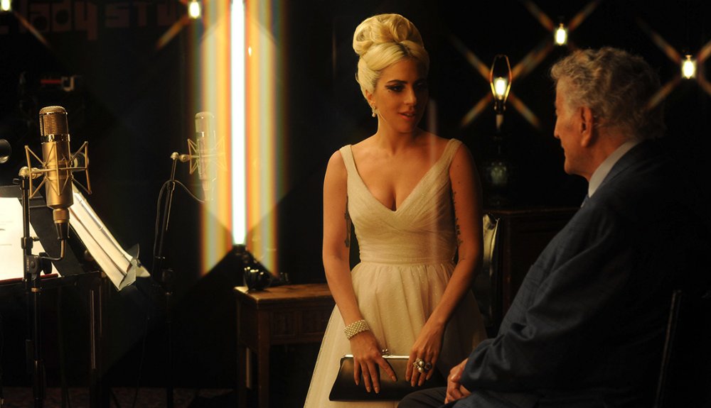 Tony Bennett, Lady Gaga - I Get A Kick Out Of You // Lyrics + Español //  Video Official 